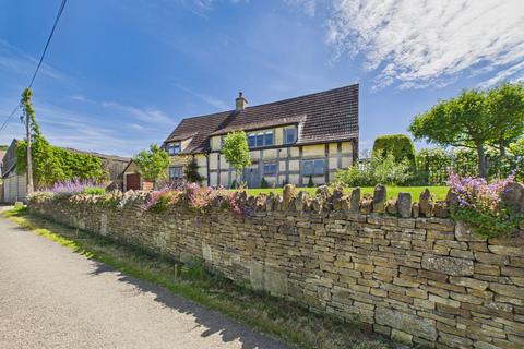 3 bedroom detached house for sale, Styles Lane, Gloucester GL4