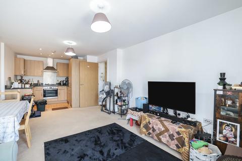1 bedroom flat to rent, Fairfield Road, West Drayton, UB7