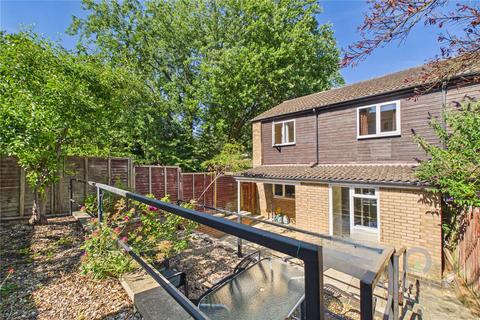3 bedroom end of terrace house for sale, Far Meadow Court, Northampton NN3