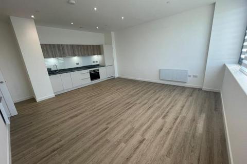2 bedroom flat to rent, Fairview House, Ashwood park, Basingstoke, RG23