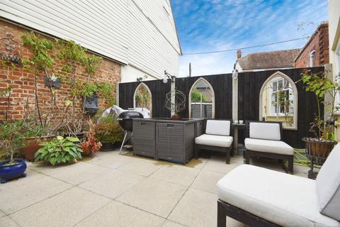 3 bedroom character property for sale, Bridge Street, Coggeshall, Colchester