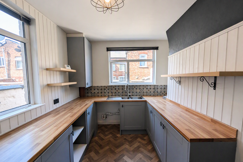 3 bedroom terraced house to rent, Roda Street, MANCHESTER, M9