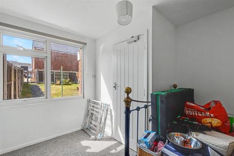 3 bedroom end of terrace house for sale, Eskdale Drive, Chilwell, Nottingham