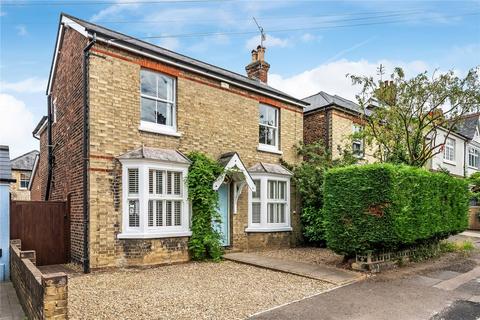 4 bedroom detached house for sale, Shrewsbury Road, Redhill, Surrey, RH1