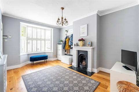 4 bedroom detached house for sale, Shrewsbury Road, Redhill, Surrey, RH1