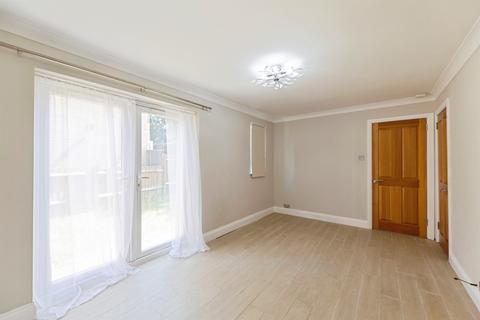 2 bedroom end of terrace house for sale, Hydrangea Walk, Banbury
