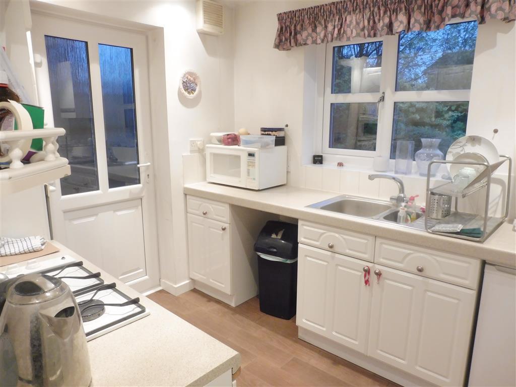 Newby Gardens, Oadby, LEICESTER - View 4