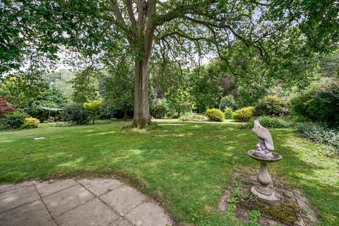 4 bedroom detached house for sale, Swain Road, Tenterden, Kent, TN30