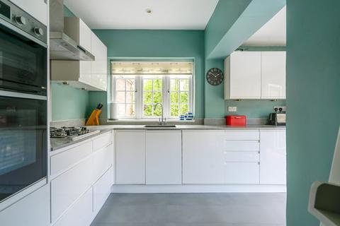 4 bedroom detached house for sale, Swain Road, Tenterden, Kent, TN30