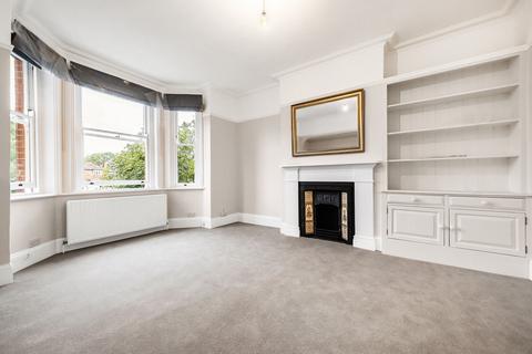 3 bedroom flat to rent, Marius Road, Balham, London, SW17