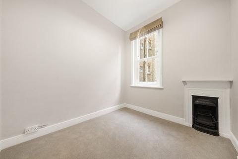 3 bedroom flat to rent, Marius Road, Balham, London, SW17