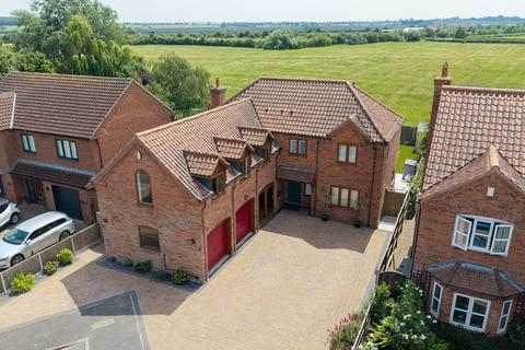 6 bedroom detached house for sale, Redthorn Way, Claypole, Newark, Lincolnshire, NG23