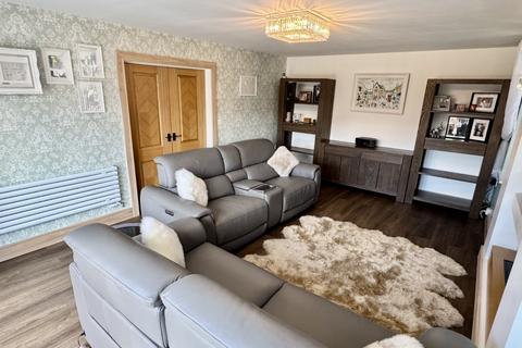 6 bedroom detached house for sale, Redthorn Way, Claypole, Newark, Lincolnshire, NG23