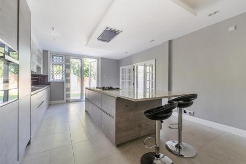 4 bedroom semi-detached house for sale, Phillimore Gardens, London NW10