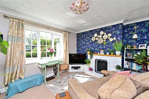 4 bedroom semi-detached house for sale, Whetstone Road, Hampshire GU14