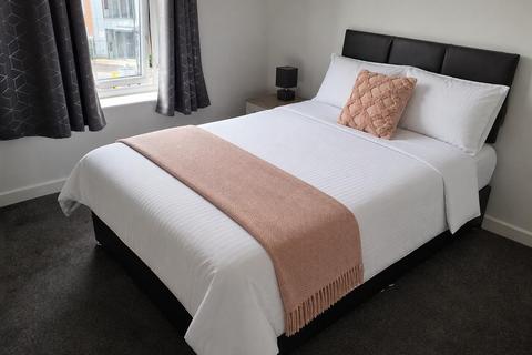 Studio to rent, Union Street, Maidstone