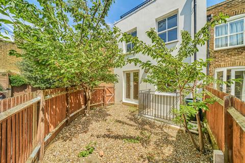 4 bedroom end of terrace house for sale, Battersea High Street, Battersea, London, SW11