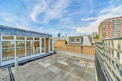 4 bedroom end of terrace house for sale, Battersea High Street, Battersea, London, SW11