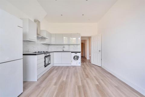 3 bedroom property for sale, Harlesden Road, NW10
