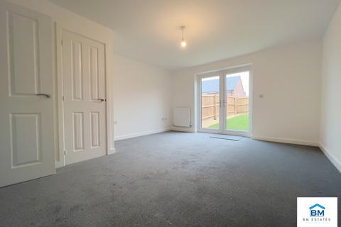 2 bedroom semi-detached house to rent, Acorn Lane, Leicester LE8