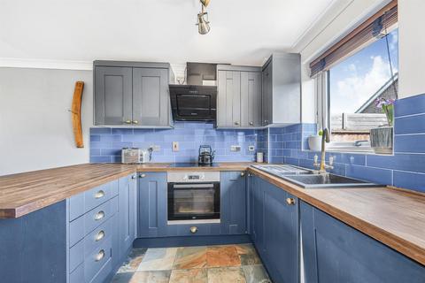 2 bedroom end of terrace house for sale, Westminster Gardens, London E4