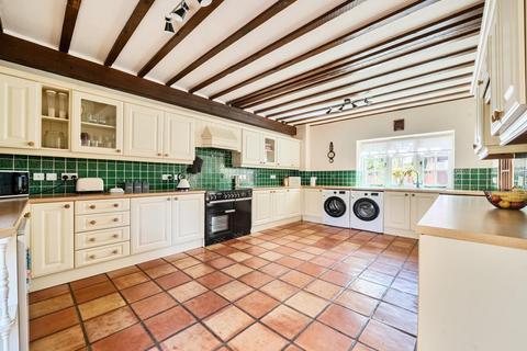 4 bedroom barn conversion for sale, Broadwater Road, West Malling ME19