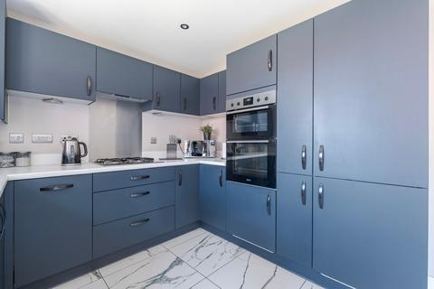 3 bedroom semi-detached house for sale, Irwin Way, Bury St. Edmunds IP32