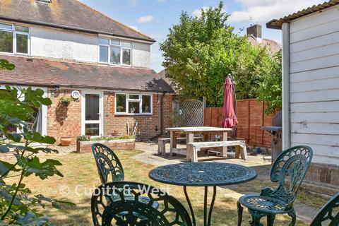4 bedroom semi-detached house for sale, Worthing Road, Rustington BN16