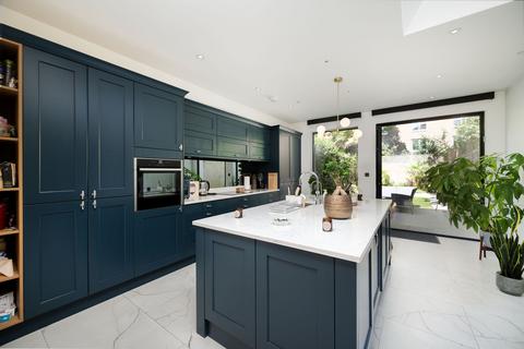 3 bedroom terraced house to rent, Ordnance Hill, London, NW8