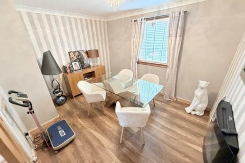 3 bedroom end of terrace house for sale, Ochil Terrace, Dunfermline KY11