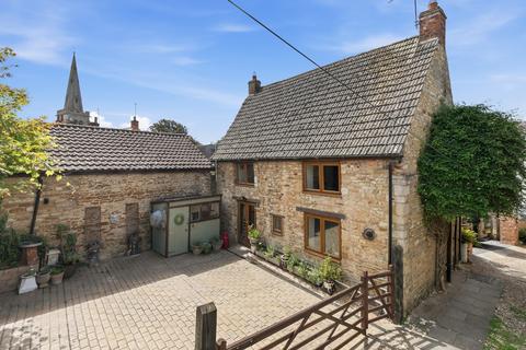 3 bedroom cottage for sale, West Street, Geddington, Northamptonshire NN14 1BD