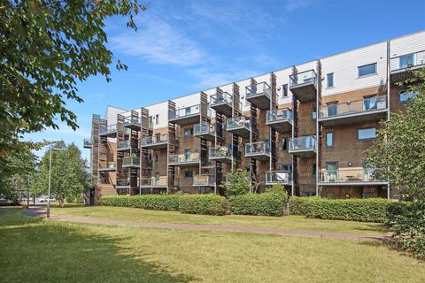 2 bedroom flat for sale, Rustat Avenue, Cambridge CB1