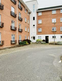 2 bedroom flat for sale, Chantry Close, London SE2
