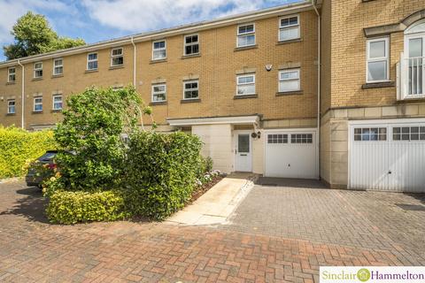 Cromwell Close, Bromley