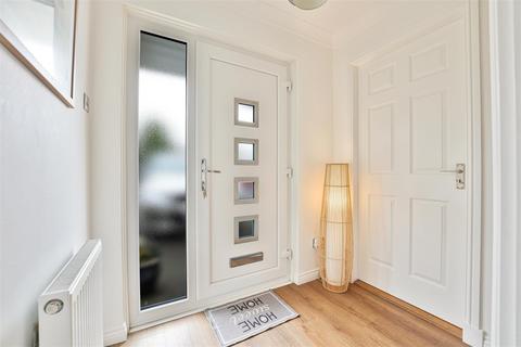 3 bedroom detached house for sale, Scott Drive, Law, Carluke