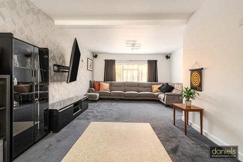 4 bedroom detached house for sale, Bengeworth Road, HARROW