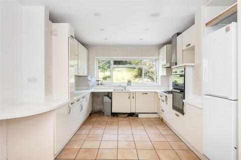 4 bedroom detached house for sale, Brighton Road, Purley CR8
