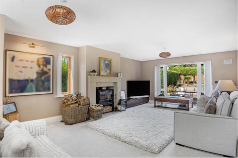 4 bedroom detached house for sale, Overbury Road, Hereford HR1
