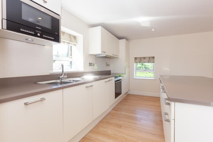 Apartment in Oxford, Osney, West Oxford - View 2