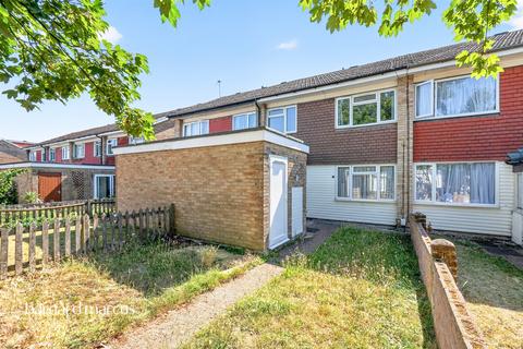 3 bedroom terraced house for sale, Ormonde Avenue, Epsom