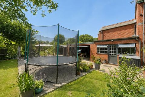 3 bedroom detached house for sale, Church Road, Hereford, HR1