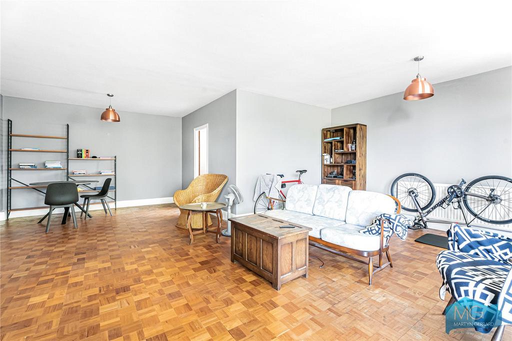 Apartment in London - View 2