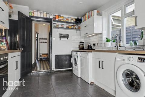 3 bedroom terraced house for sale, Washington Avenue, London