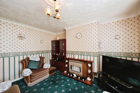 3 bedroom semi-detached house for sale, Wheeldon Avenue, Belper