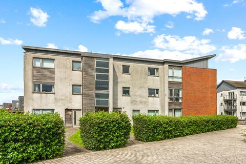 2 bedroom flat for sale, Glendevon Drive, Stirling, FK8