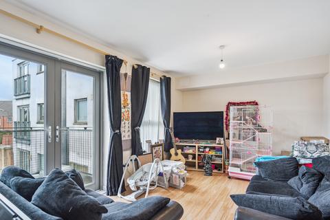 2 bedroom flat for sale, Glendevon Drive, Stirling, FK8