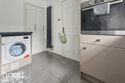 5 bedroom link detached house for sale, The Rowans, Doddington