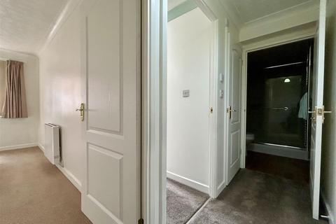 1 bedroom flat for sale, Blackberry Lane, Halesowen