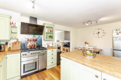 3 bedroom semi-detached house for sale, Roman Way, Thrapston, Kettering