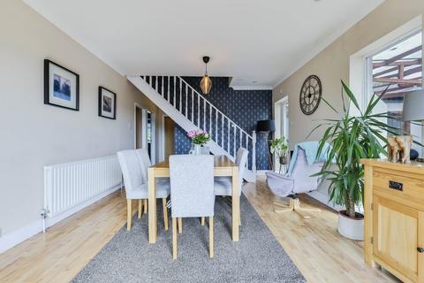 3 bedroom bungalow for sale, Horsforth New Road, Leeds, West Yorkshire, LS13